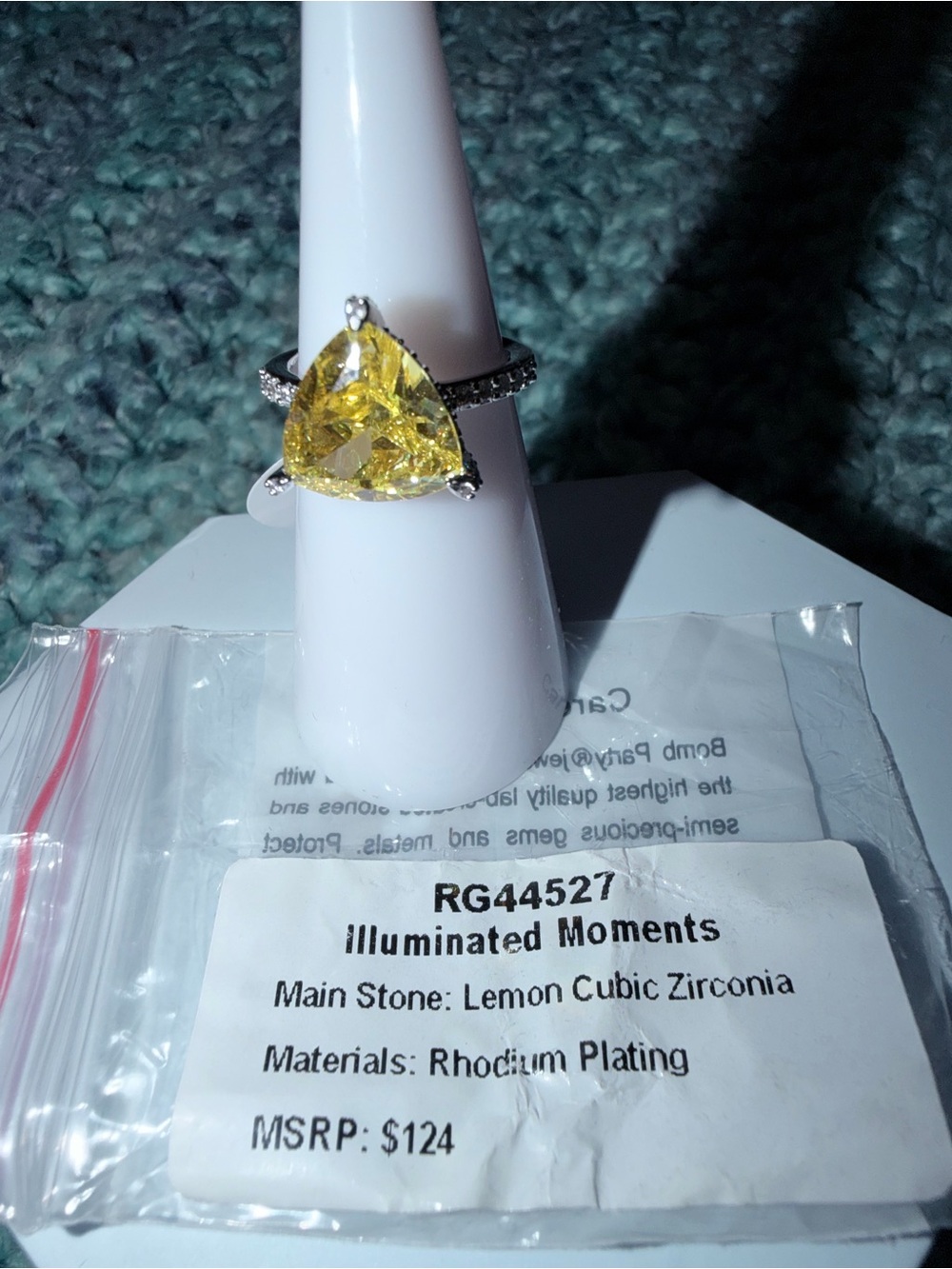 Bomb Party Illuminated Moments Lemon Cubic Zirconia Ring Size 5